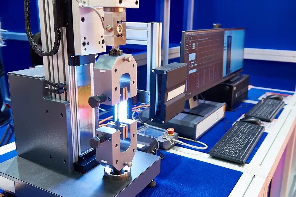 AdobeStock_188519974__Force__Card